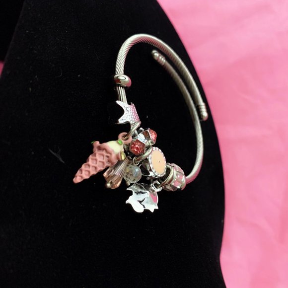 IceCream Charm Pink - Picture 2 of 2